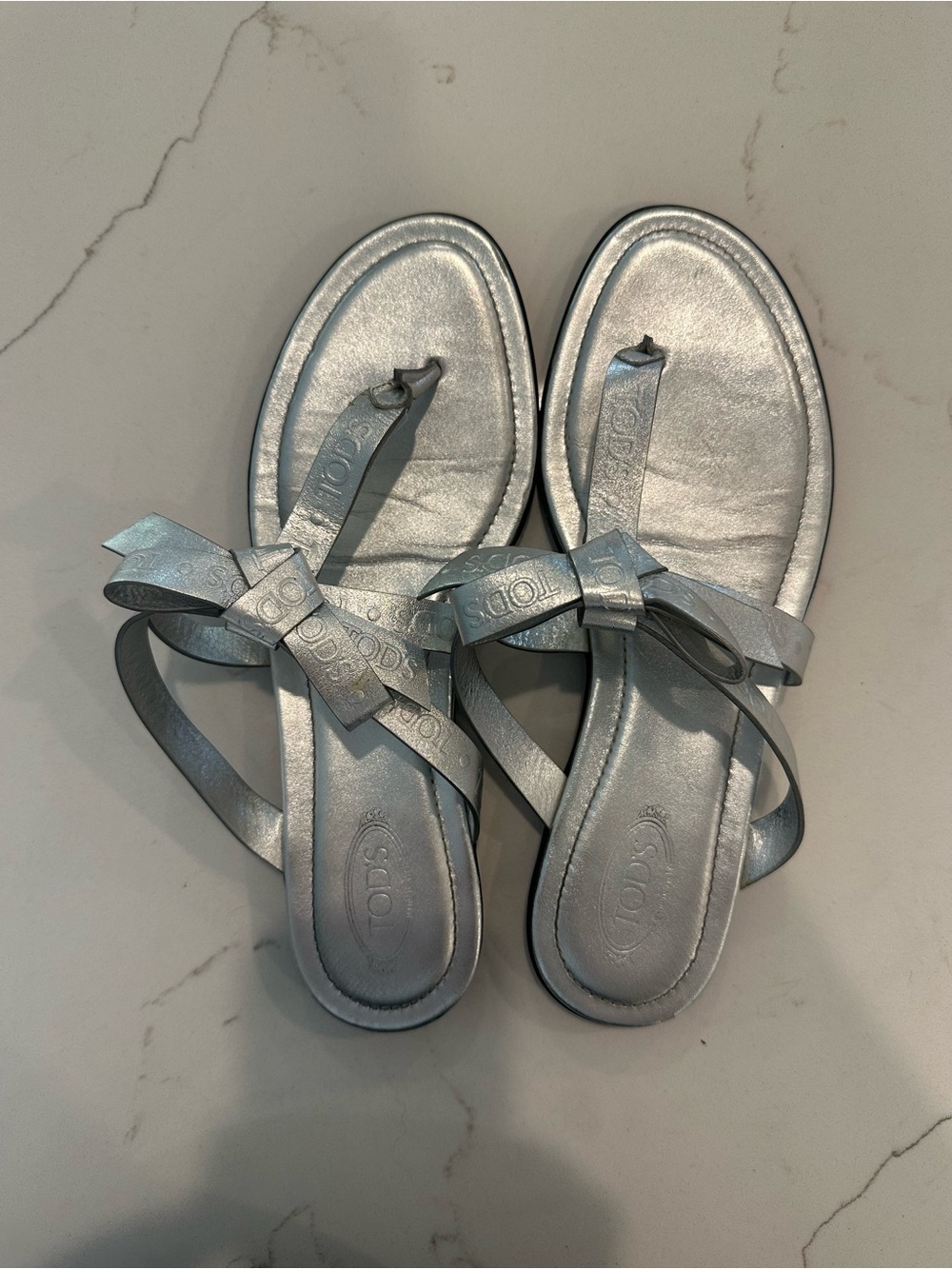 Tod's Metallic Silver Bow-Strap Flat Sandals - Women's